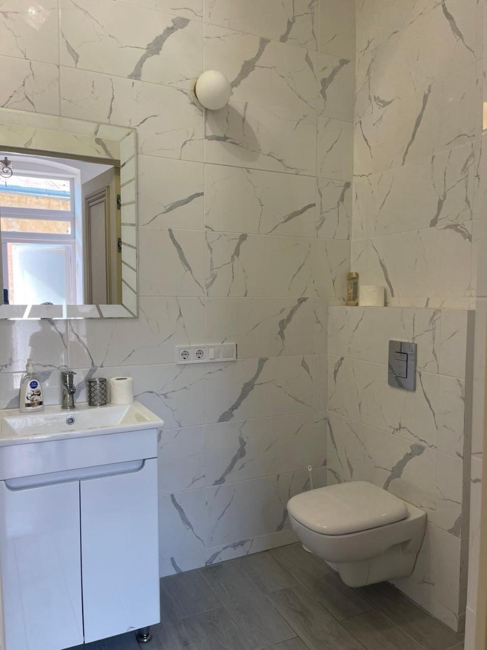 צ'רנוביץ Newtone Apartment מראה חיצוני תמונה