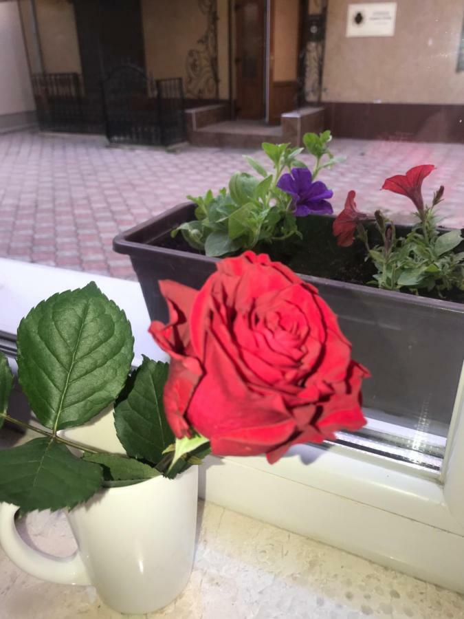 צ'רנוביץ Newtone Apartment מראה חיצוני תמונה
